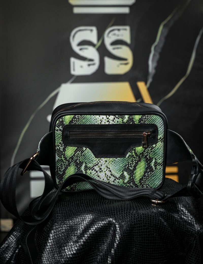GREEN SNAKE KING - Image 2